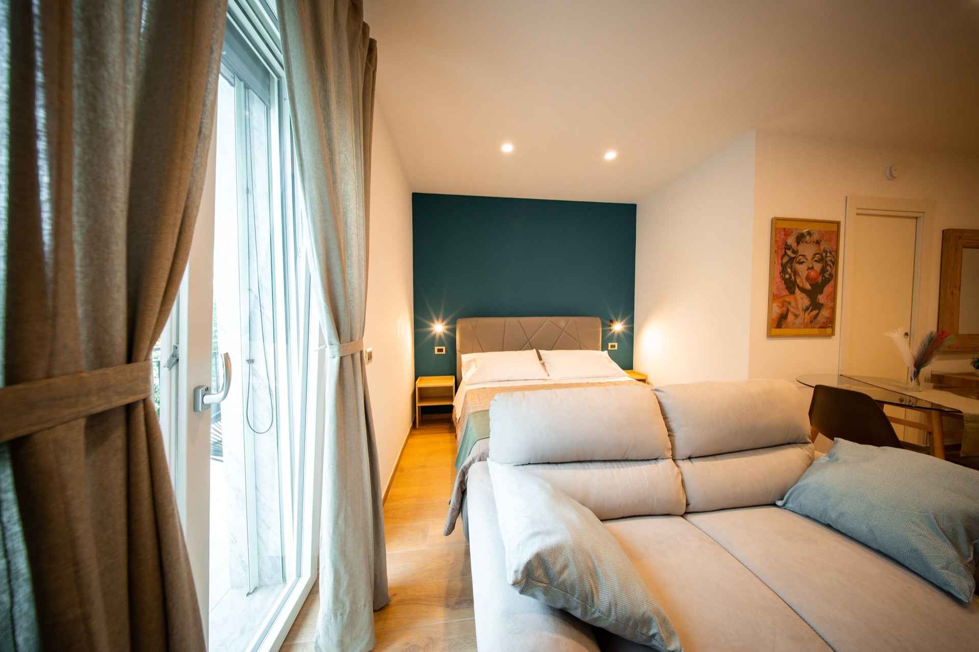 Camera 4 di Salernum Luxury Apartments